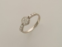 Кольцо с бриллиантом из белого золота 750 пробы