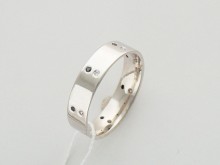Обручальное кольцо с бриллиантом из белого золота 585 пробы