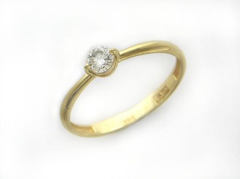 Кольцо с бриллиантом из желтого золота 01К644699