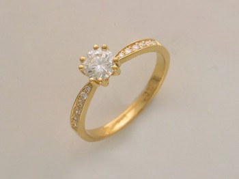 Кольцо с бриллиантом из желтого золота 01К643333